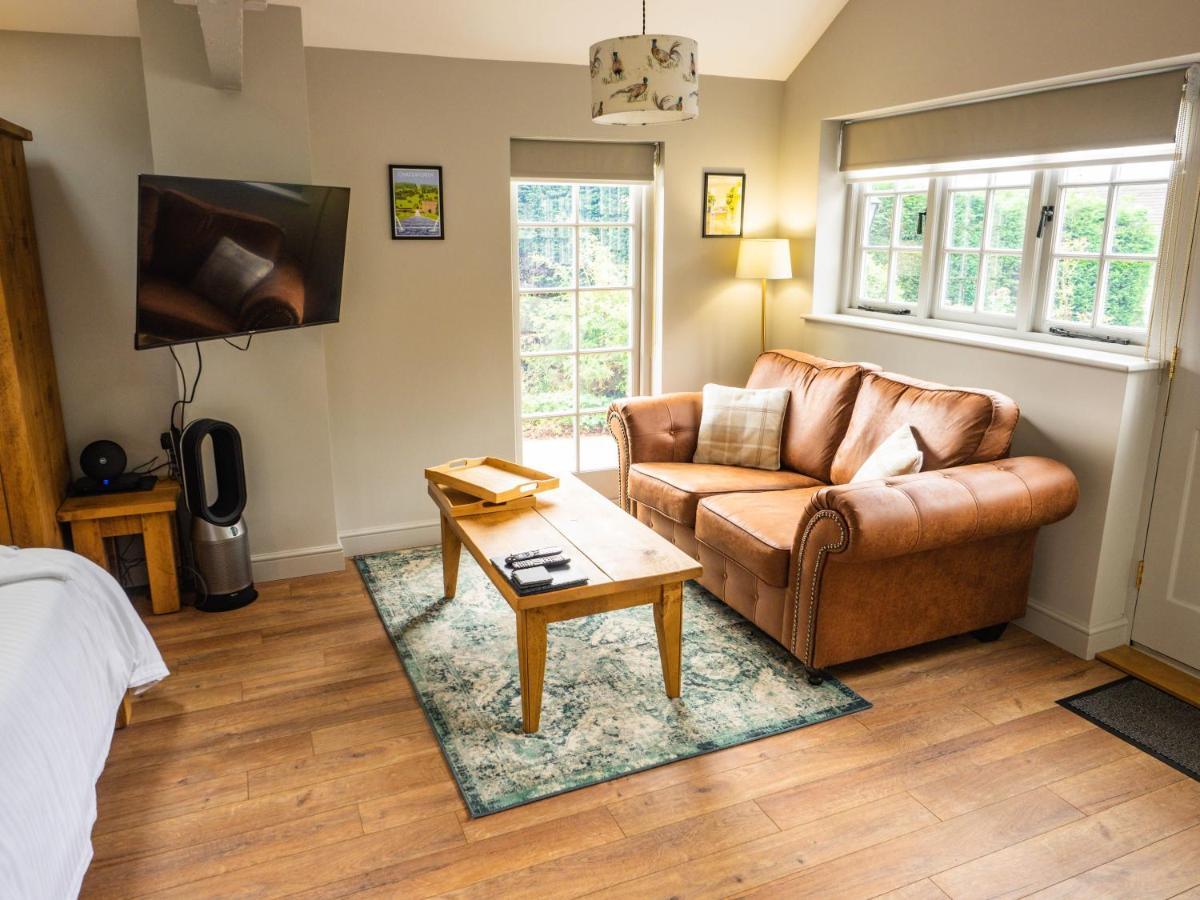 1 Bed Studio In Two Dales Near Matlock & Bakewell ภายนอก รูปภาพ